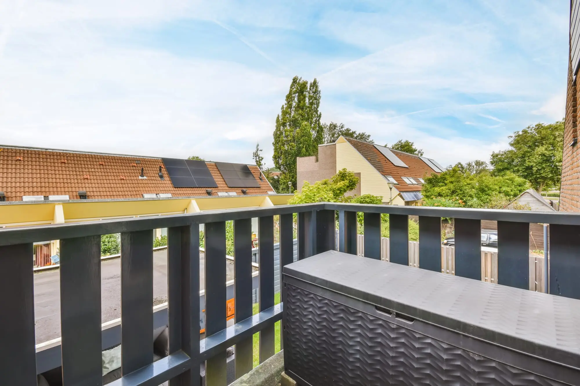 Balcony Power Plants Put to the Test in Franconia: What 800-Watt Systems Will Be Capable of in Neumarkt by 2026 - Neumarkt i.d.OPf. | my-home.de Real Estate
