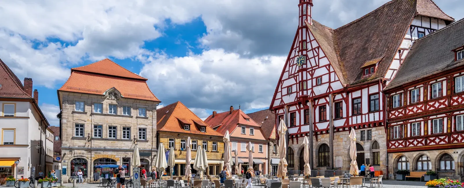 Historisches Rathaus und Altstadt in Forchheim