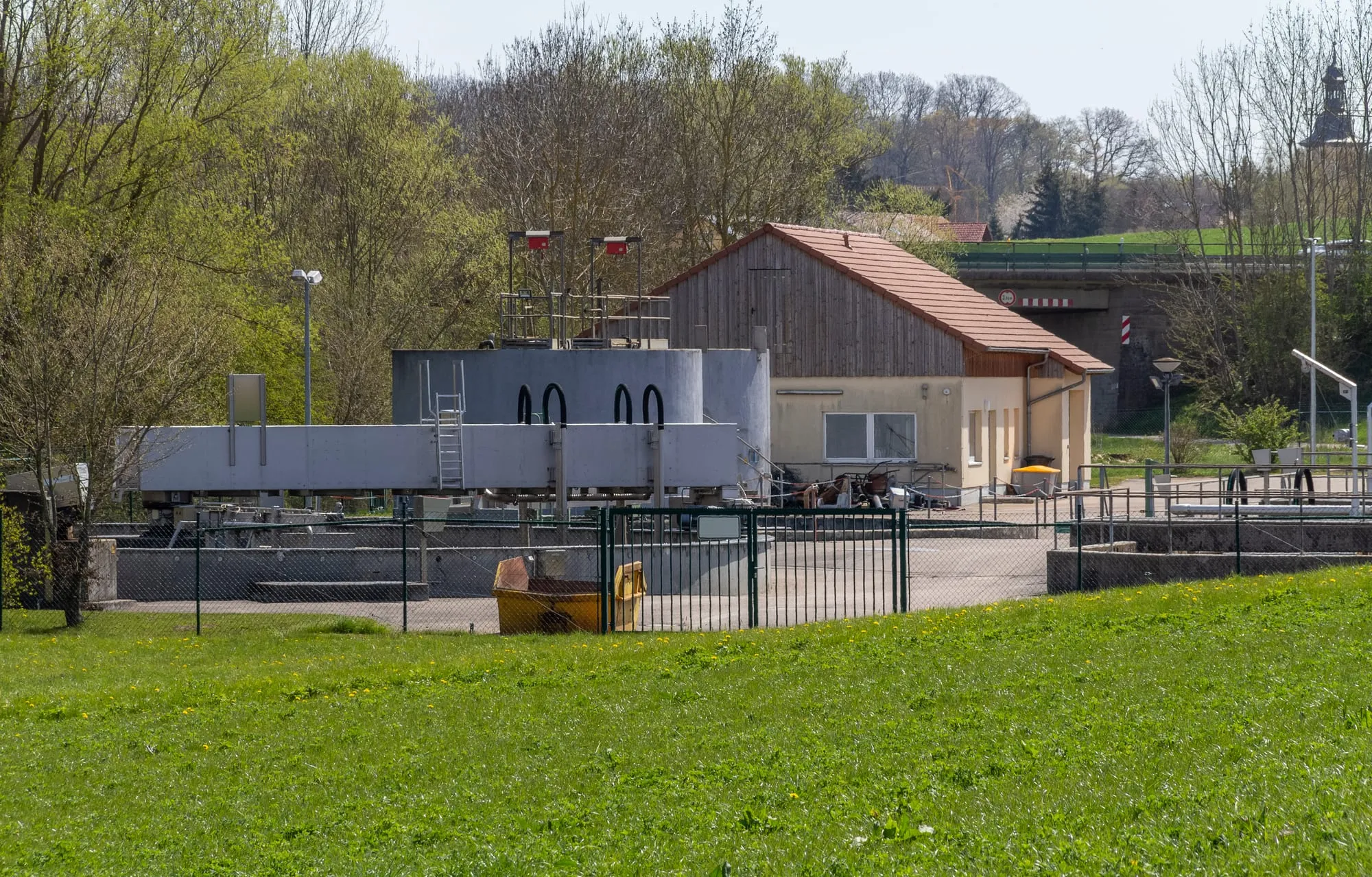 KfW 270 Energy Storage System: Subsidies &amp; Self-Consumption in 2026 - Herpersdorf | my-home.de Real Estate
